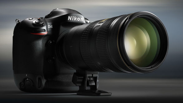 Обои на рабочий стол Фотоаппарат марки Nikon D4 / Никон Д4