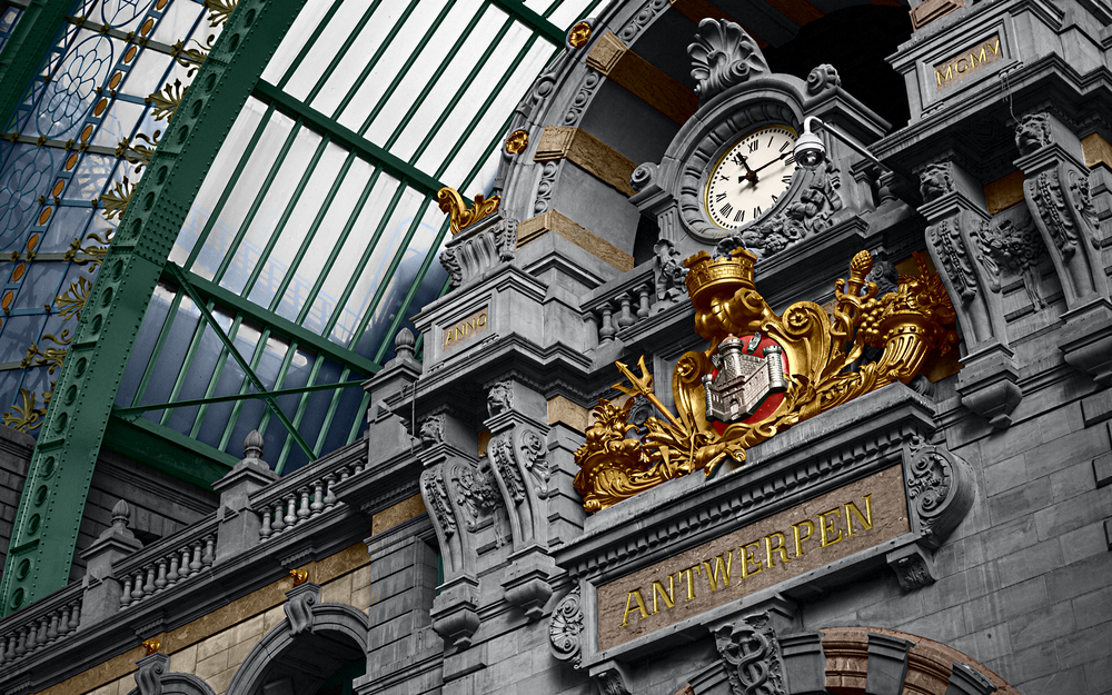 Обои для рабочего стола Часы Центрального вокзала Антверпена / Station Antwerpen-Centraal, Бельгия / Belgium