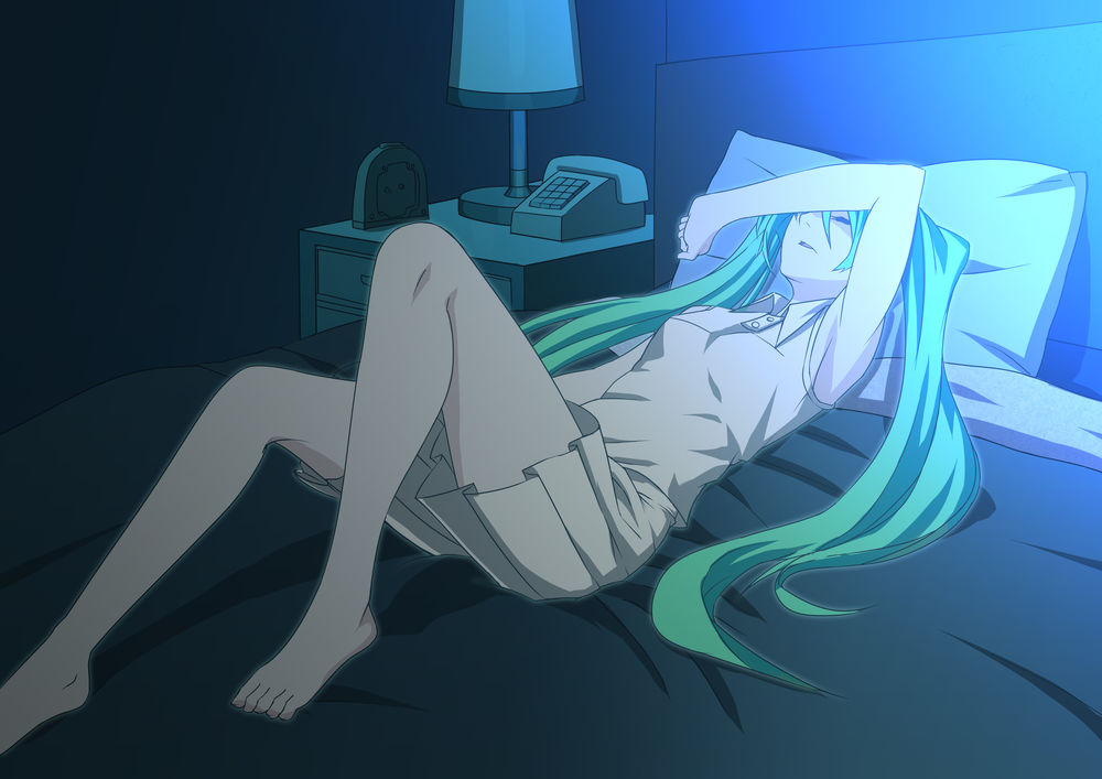 Обои для рабочего стола Vocaloid Miku Hatsune / Вокалоид Мику Хатсуне лежит на кровати