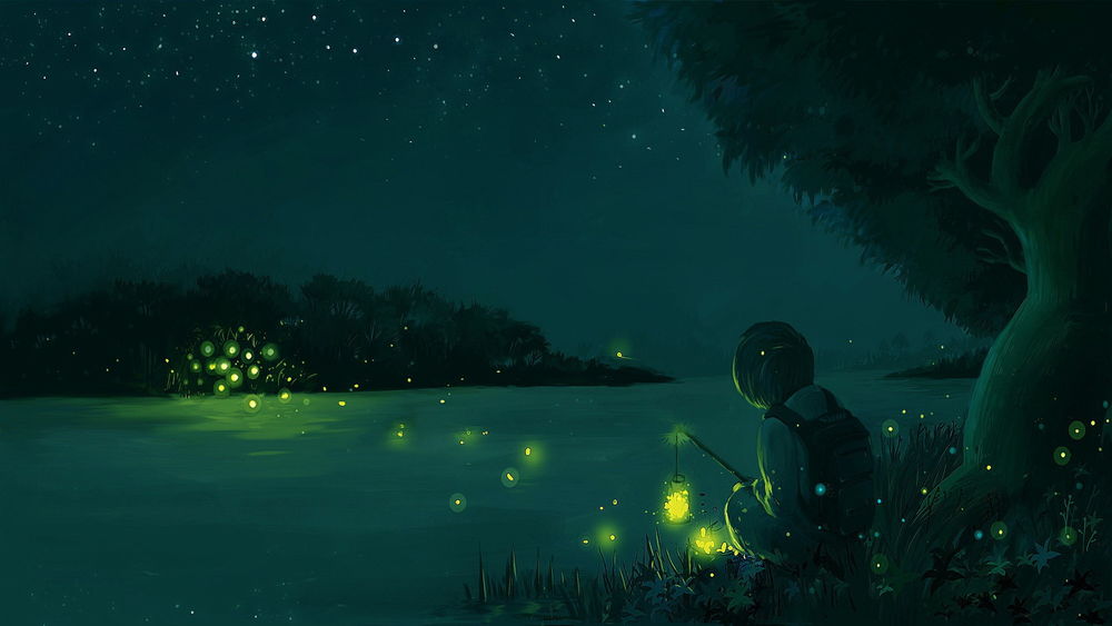 Обои для рабочего стола Мальчик с рюкзаком за спиной и короткой удочкой в руке, сидящий ночью на берегу озера с подвешенной на леске стеклянной баночкой, наполненной светящимися светлячками на фоне звездного неба
