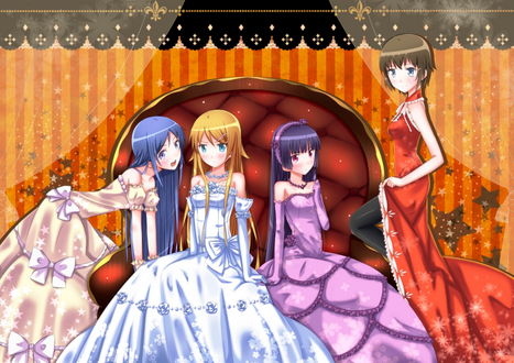 Обои на рабочий стол Аясэ Арагаки / Aragaki Ayase, Кирино Косака / Kosaka Kirino, Куронеко / Kuroneko и Манами Тамура / Tamura Manami, из аниме Моя младшая сестра не может быть такой милой / Ore no Imouto ga Konna ni Kawaii Wake ga Nai сидят на кресле в бальных платьях