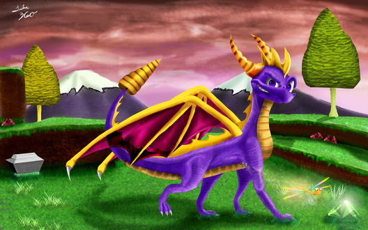 Обои на рабочий стол Сказочный дракончик Спайро / Spyro, гуляющий по зеленой лужайке на фоне пасмурного неба, зеленых деревьев, гор со снежными вершинами, летающей возле ног стрекозы