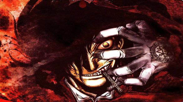Обои на рабочий стол Алукард / Alucard из аниме Хеллсинг / Hellsing улыбается, держа в зубах серебряный крестик