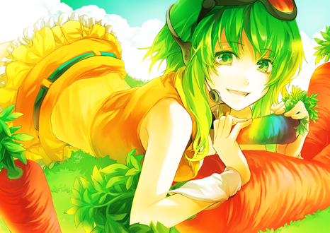 Обои на рабочий стол Улыбающаяся Вокалоид Гуми Мегпоид / Vocaloid Gumi Megpoid лежит на зеленой лужайке среди больших морковок с радужной морковкой в руках
