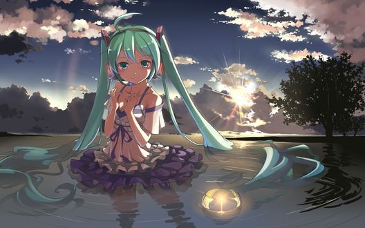 Обои на рабочий стол Vocaloid Hatsune Miku / Вокалоид Хатсуне Мику стоит в воде на фоне заката