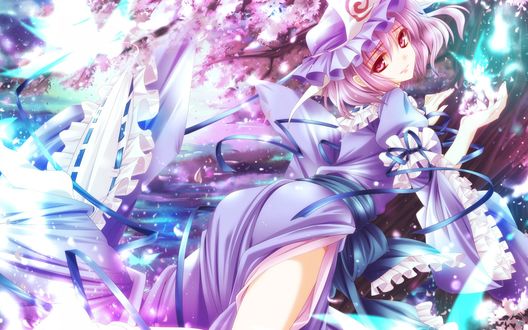 Обои на рабочий стол Ююко Сайгедзи / Yuyuko Saigyouji из игры Тохо / Проект Восток / Touhou Project сидит на дереве, держа в руке лепестки