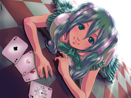 Обои на рабочий стол Vocaloid Hatsune Miku / Вокалоид Хатсуне Мику лежит на полу, перед ней лежат игральные карты (четыри туза)