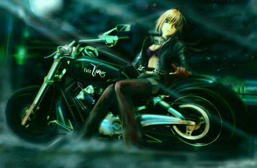 Обои на рабочий стол Сейбер / Saber из аниме Судьба: Начало / Fate / Zero сидит на мотоцикле