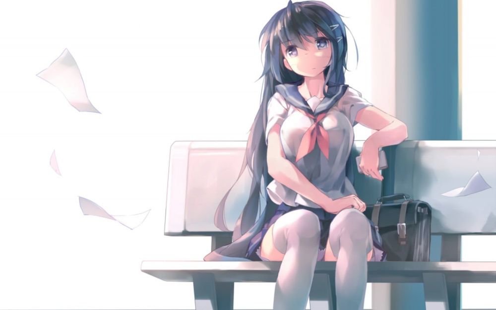 Обои для рабочего стола Длинноволосая девушка в школьной форме сидит на скамейке, задумчиво смотря в строну