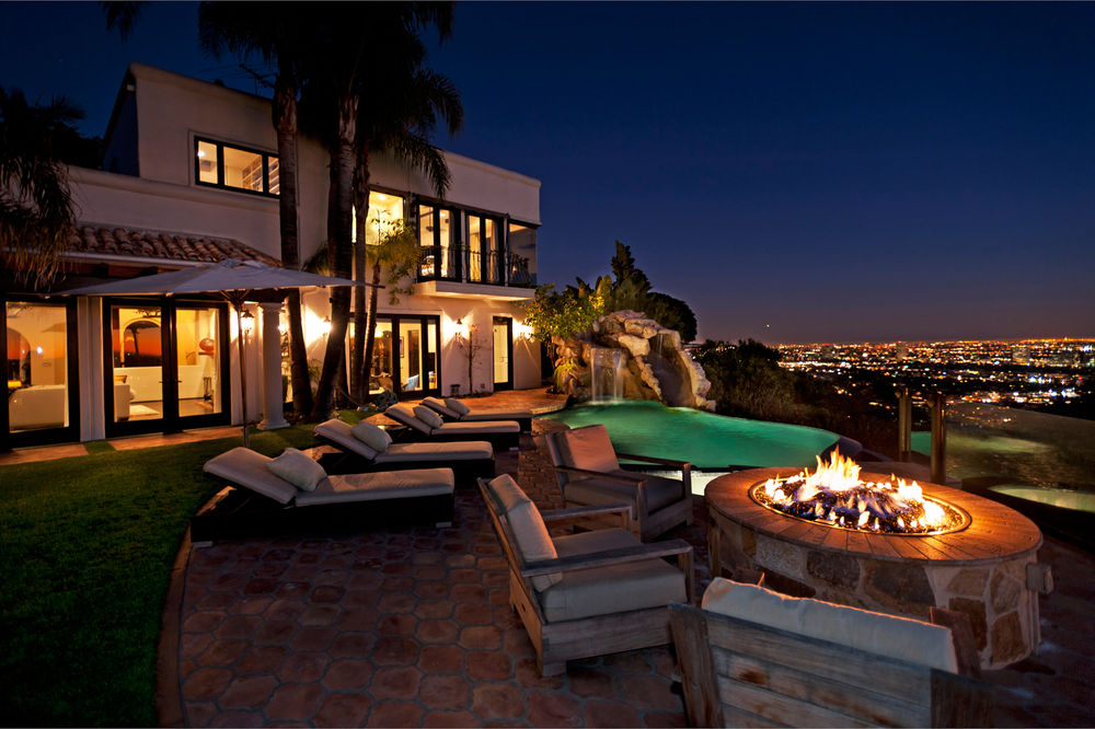 Калифорнийский эксклюзив: потрясающе красивый особняк с видом на Лос-Анджелес за $30 млн. (Фото)