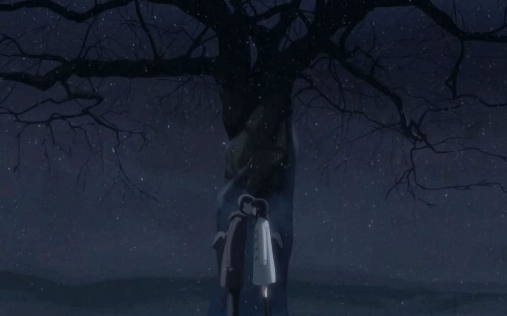 Обои для рабочего стола Парень и девушка целуются, стоя напротив дерева на фоне ночного неба