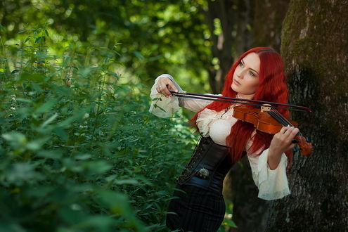 девушка скрипка деревья платье бесплатно