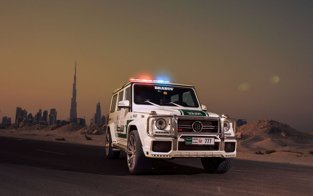 Обои для рабочего стола Автомобиль Мерседес-Бенц Брабус / MB Brabus G63 Dubai