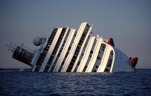 Обои на рабочий стол Гибель судна Costa Concordia / Коста Конкордия, фотограф Saahov