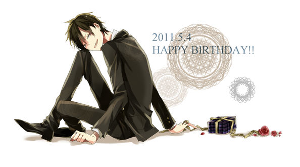 Обои на рабочий стол Orihara Izaya / Орихара Изая в черном костюме сидит на белом фоне, протягивая руку к подарку, с которого упал красный цветок розы, аниме Durarara!/Дюрарара, арт мангаки roserose-kiri (HAPPY BIRTHDAY!/ С ДНЕМ РОЖДЕНИЯ, 2011. 5. 4.)
