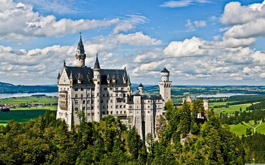 Обои на рабочий стол Германия / Deutschland замок Нойшванштайн / Neuschwanstein