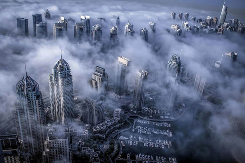Обои на рабочий стол ОАЭ, Небоскребы в тумане, Дубай / Dubai