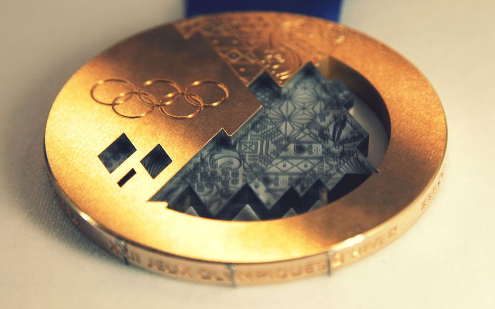 Обои для рабочего стола Золотая медаль Сочи 2014 / Gold Medal of Sochi 2014