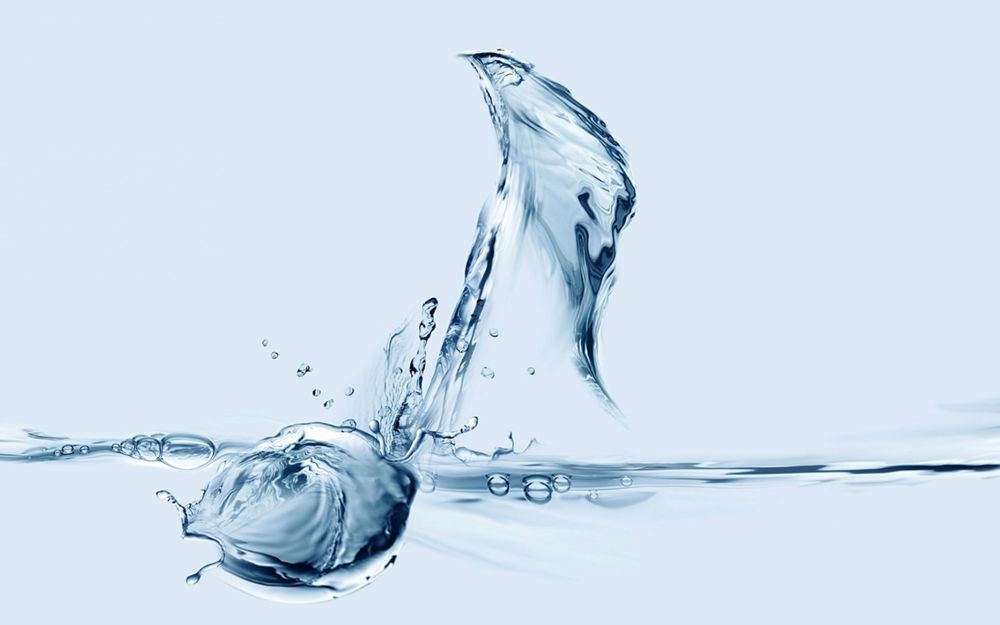 Обои для рабочего стола Нота из воды