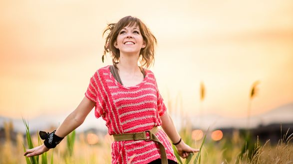Обои на рабочий стол Американская скрипачка Линдси Стирлинг / Lindsey Stirling
