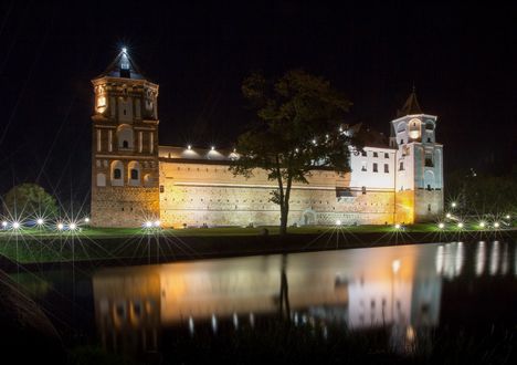 Обои на рабочий стол Ночной город, Белоруссия / Belarus