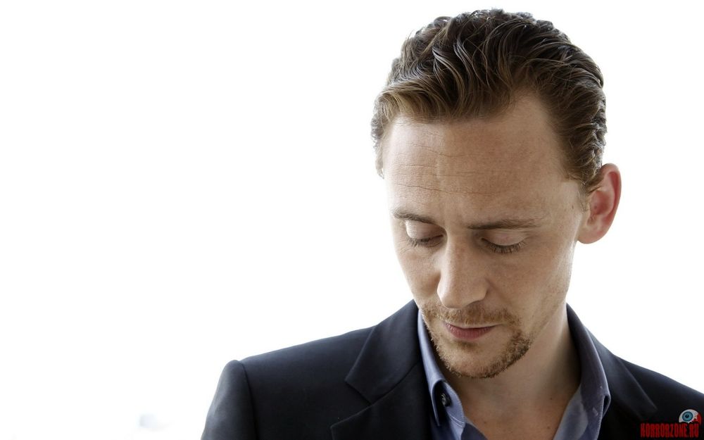 Обои для рабочего стола Актер Том Хиддлстон / Tom Hiddleston