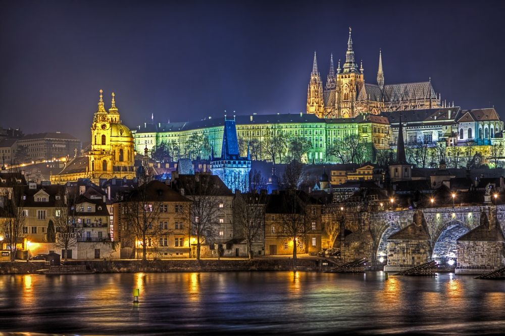 Обои для рабочего стола Ночной город, Прага, Чехия / Prague, Czech Republic