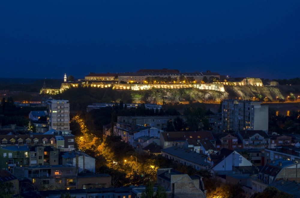 Обои для рабочего стола Ночной город Белград, Сербия / Belgrade, Serbia