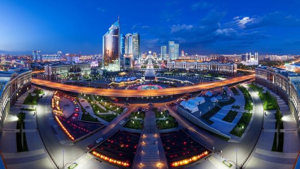 Обои на рабочий стол Панорама на ночную Астану, Казахстан / Astana, Kazakhstan