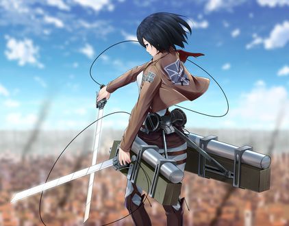 Обои на рабочий стол Mikasa Ackerman / Микаса Акерман из аниме Атака Титана / Attack on Titan / Shingeki no Kyojin стоит на крыше дома держа в руках клинки, вдали виден город и стена