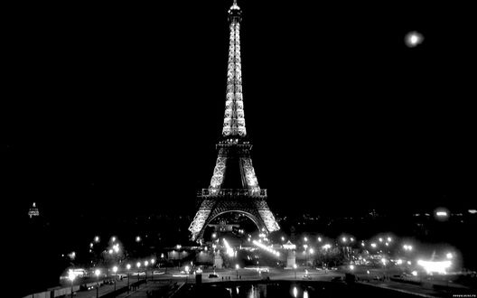 Обои на рабочий стол Эйфелева башня, Париж, Франция / Eiffel tower, Paris, France, на фоне ночного неба