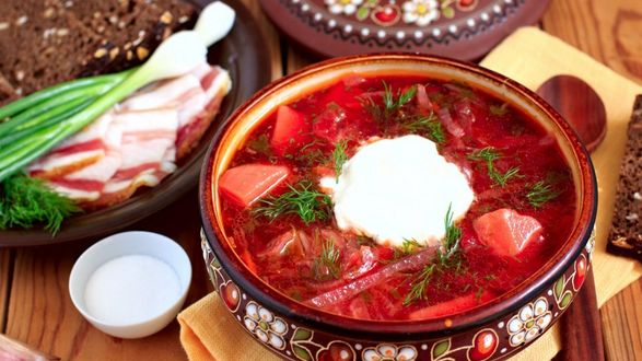 Обои на рабочий стол Миска с борщом
