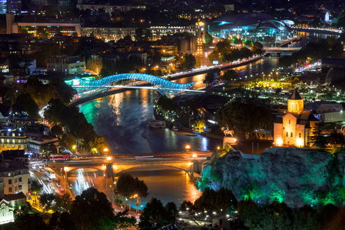 Обои на рабочий стол Вид на ночной Тбилиси, Грузия / Tbilisi, Georgia, автор NIKO