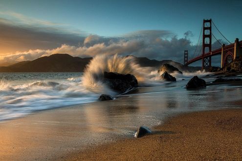Обои на рабочий стол San Francisco, USU, Most Golden Gate / Cан - Франциско, США, мост Золотые ворота, висячий мост через пролив Золотые Ворота, шторм»