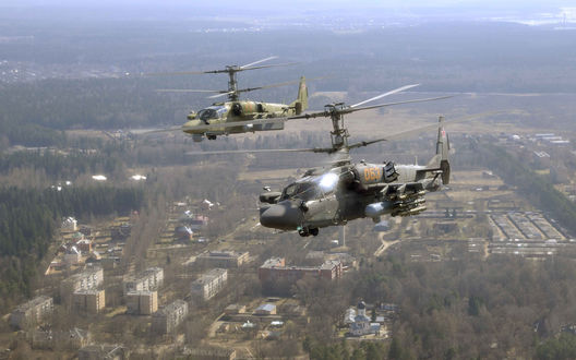 Обои на рабочий стол Два вертолета КА-52