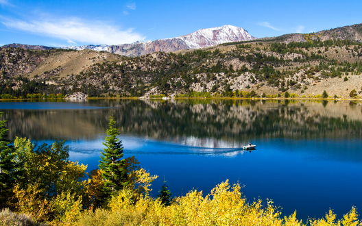 Обои на рабочий стол Озеро June Lake / Джун-Лейк Калифорния, США / California, USA
