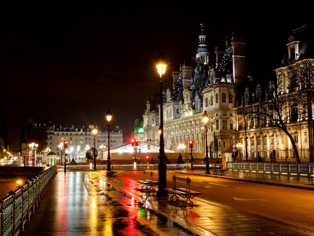 Обои для рабочего стола Ночная улица Парижа / Paris, France