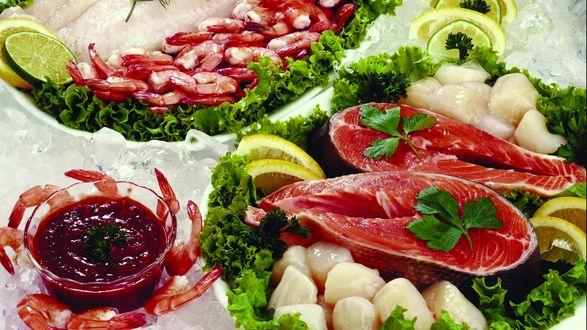 Обои на рабочий стол Морепродукты с овощами