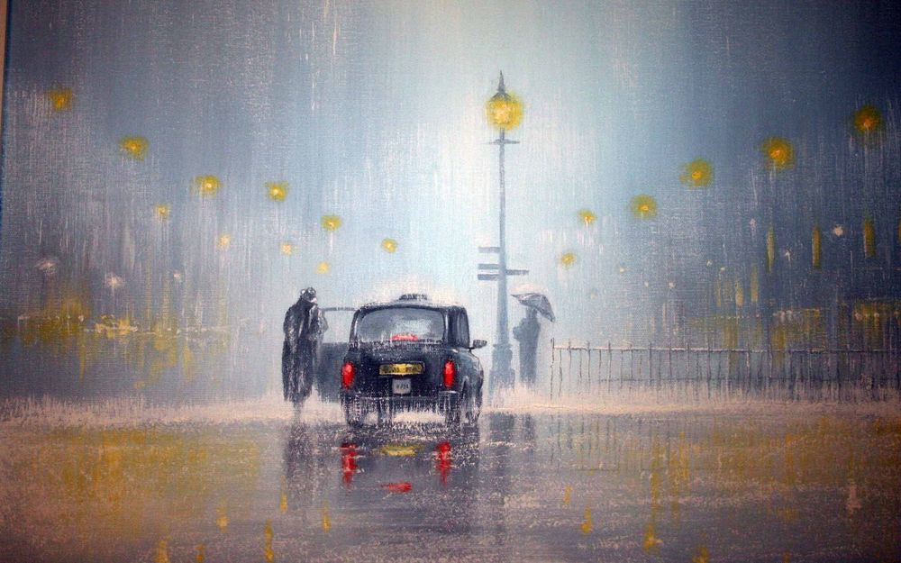 Обои для рабочего стола Мужчина садиться в такси в сильный дождь на улице, освещенной фонарями