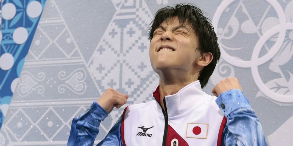 Обои для рабочего стола Yuzuru Hanyu / Юдзуру Ханью олимпийский чемпион в Сочи, золотая медаль