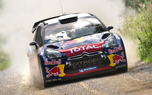 Обои на рабочий стол Авто Citroen-ds3-rally-wrc-ralli в клубах пыли