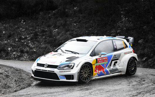 Обои на рабочий стол Авто Volkswagen polo wrc проходит поворот