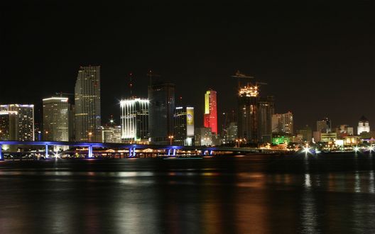 Обои на рабочий стол Тропический и пляжный город Майами / Miami, ciudad tropical y playera