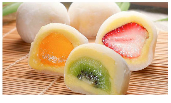 Обои на рабочий стол Daifuku / дайфуку традиционный японский десерт из сладкого риса с начинкой