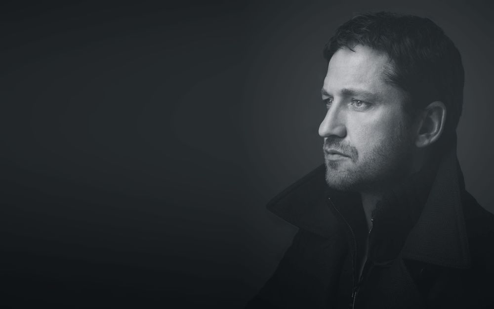 Обои для рабочего стола Популярный актер Gerard Butler
