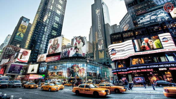 Обои на рабочий стол Оживленная улица Нью-Йорк / New York, США / USA