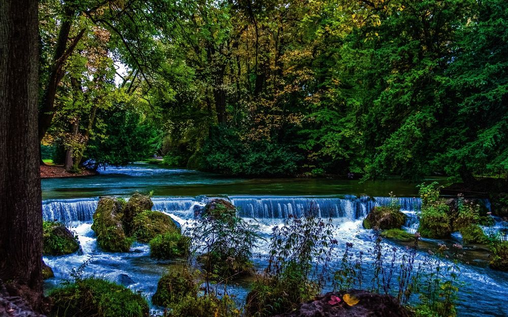 Обои для рабочего стола Германия, Английский сад в Мюнхене