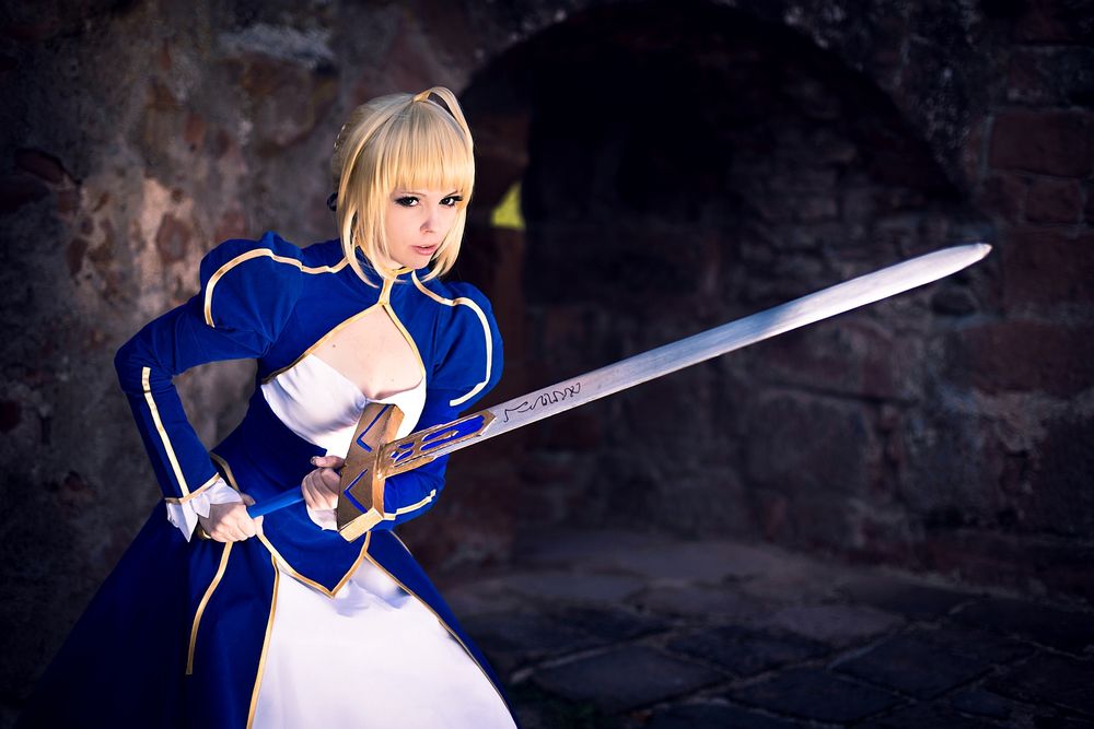 Обои для рабочего стола Косплей Сейбер / Saber из аниме Судьба: Начало / Fate / Zero