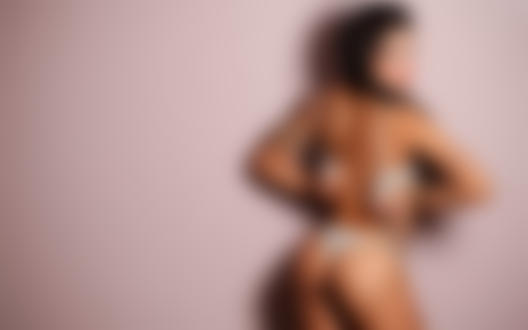 Обои для рабочего стола Модель Aline Riscado в красивом белье