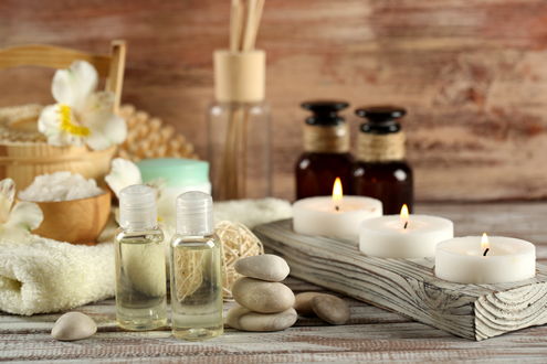 Обои на рабочий стол Spa набор, свечи, соль, полотенце и ароматические масла